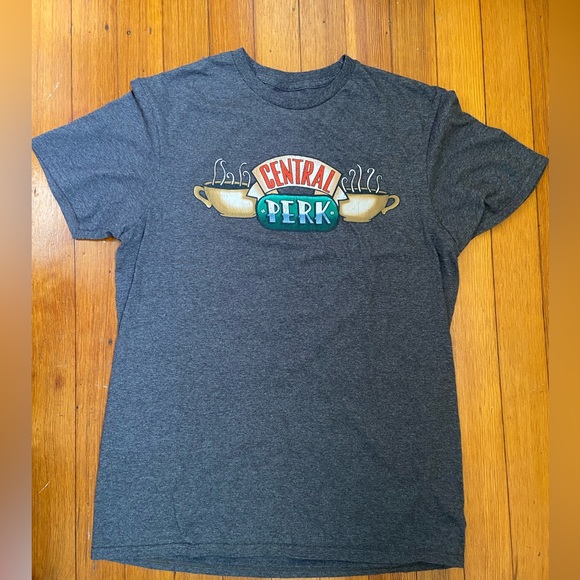 Friends Central Perk graphic tee - Picture 1 of 3